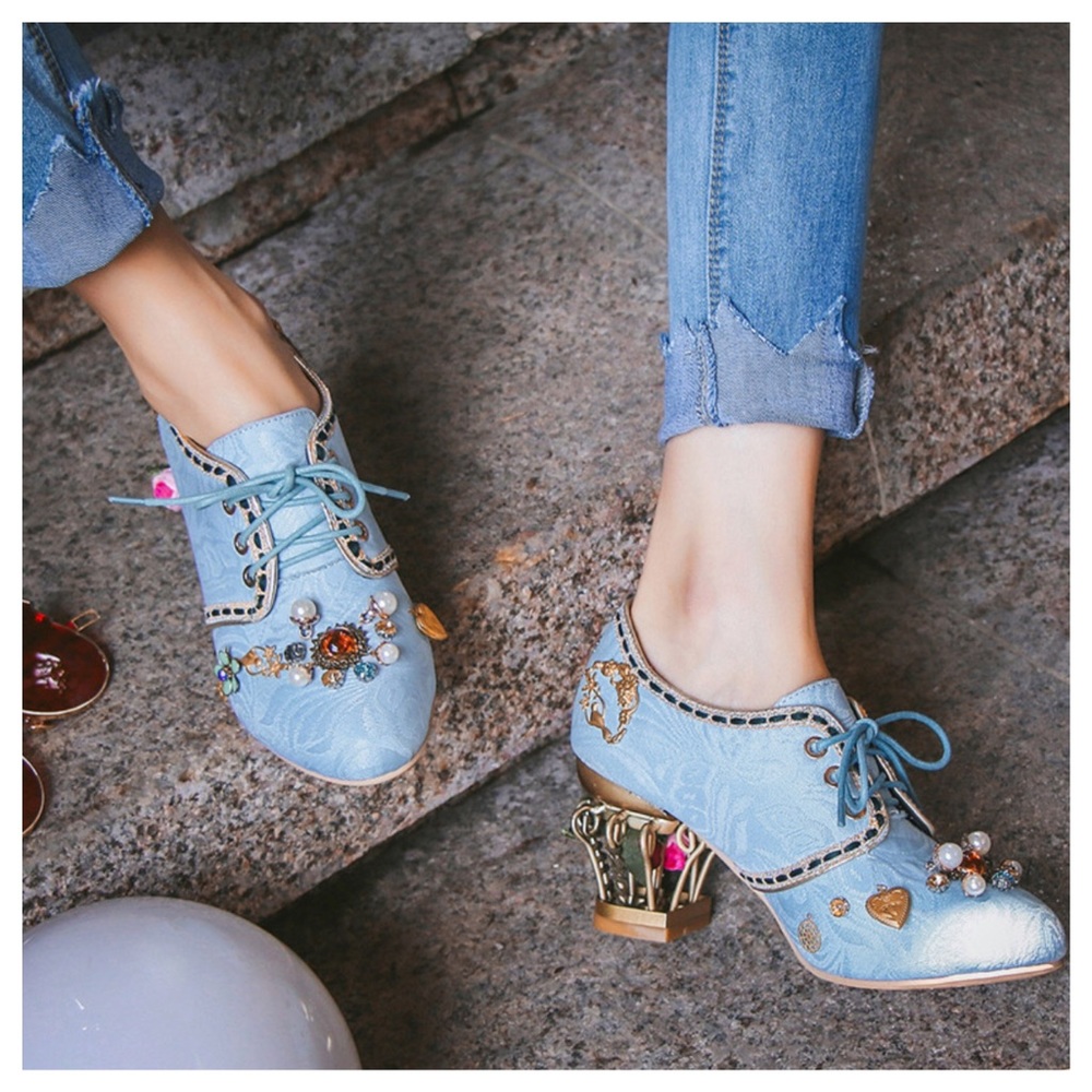 ‼️SALE The Clarissa Blue Handmade Flower Shoes - Picture 3 of 5